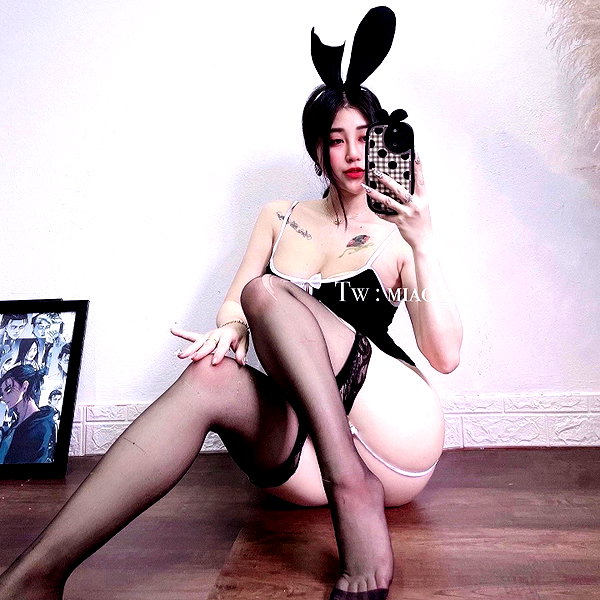 miao_149 instagram image archive image