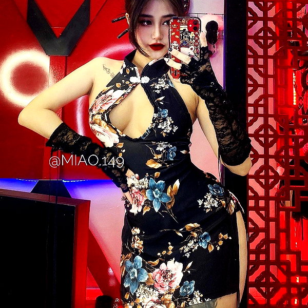 miao_149 instagram image archive image
