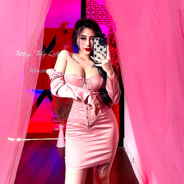 miao_149 instagram image archive image