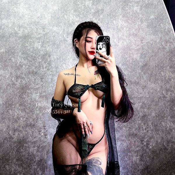 miao_149 instagram image archive image