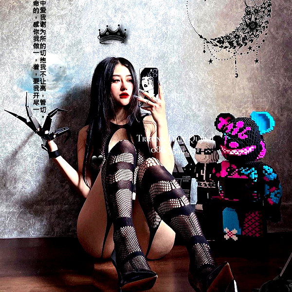 miao_149 instagram image archive image