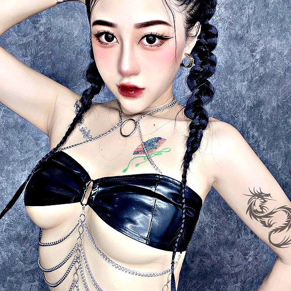 miao_149 instagram image archive image