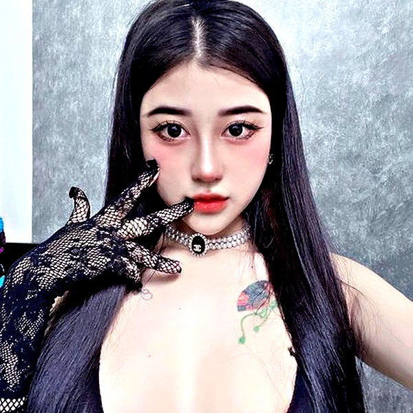 miao_149 instagram image archive image