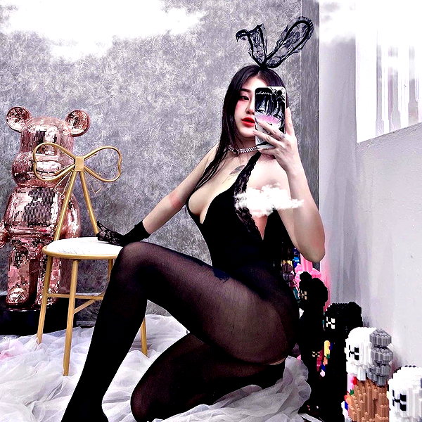 miao_149 instagram image archive image