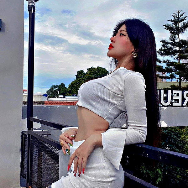 miao_149 instagram image archive image