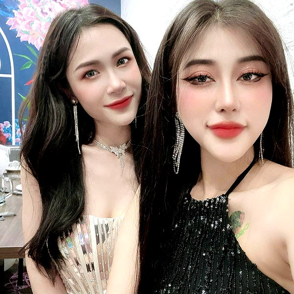 miao_149 instagram image archive image