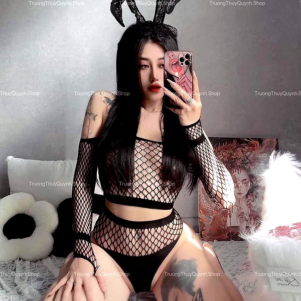 miao_149 instagram image archive image