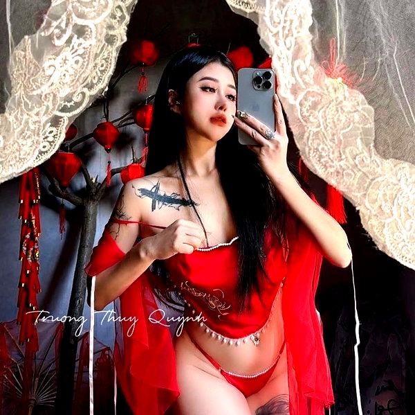 miao_149 instagram image archive image
