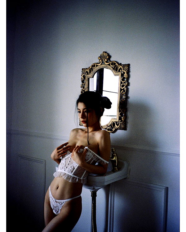 miisu000 instagram image archive image