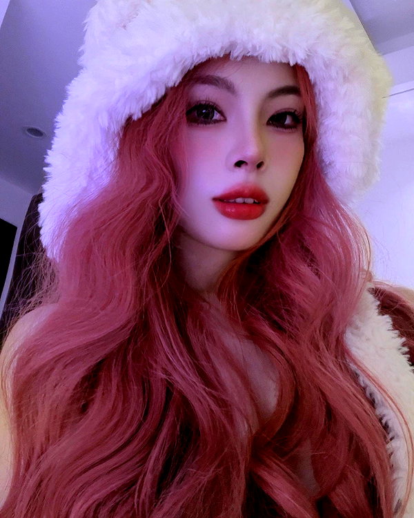 miisu000 instagram image archive image