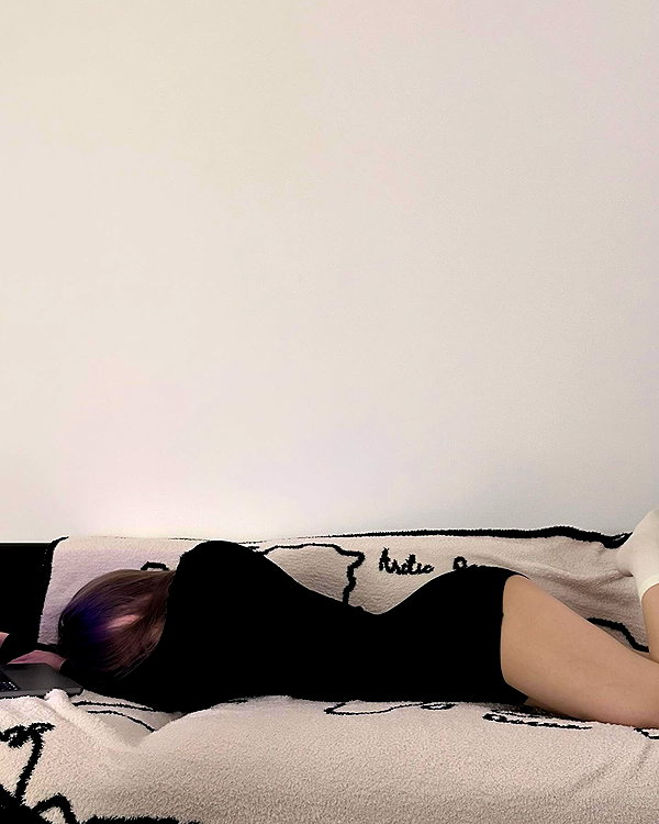 miisu000 instagram image archive image