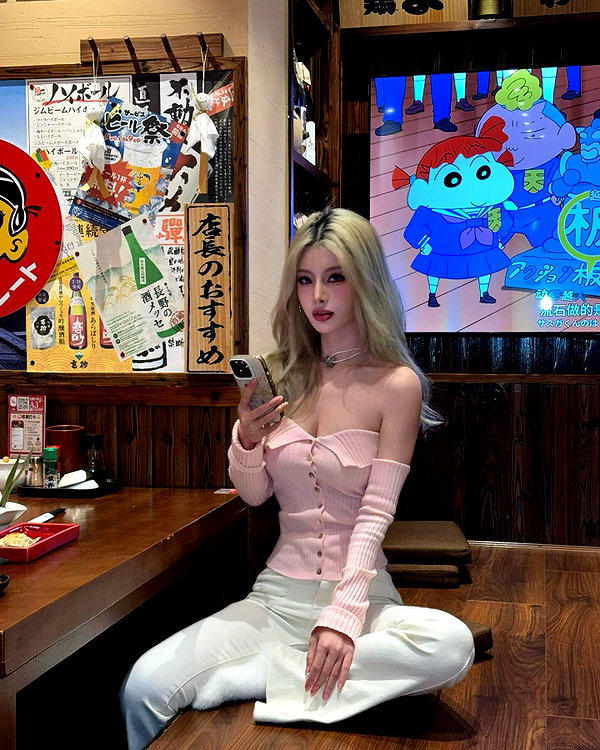 miisu000 instagram image archive image