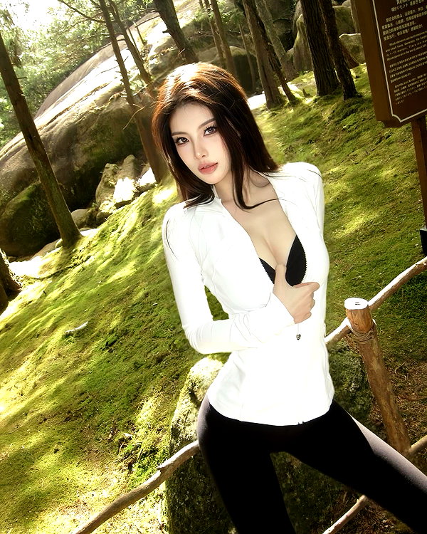 miisu000 instagram image archive image