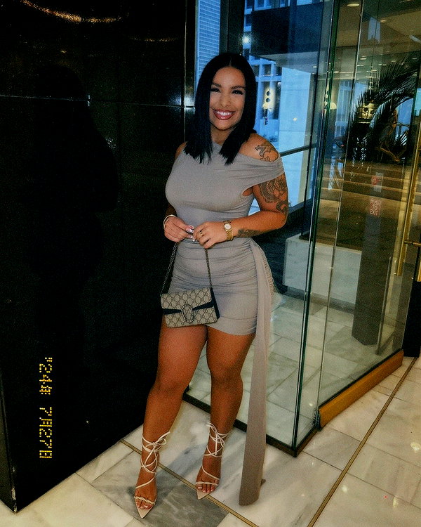 mikaela.lesikar instagram image archive image