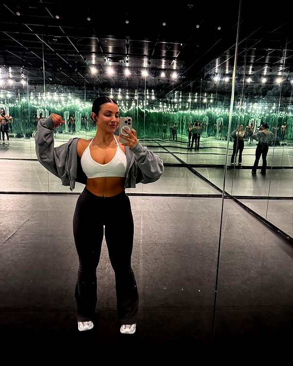 mikaela.lesikar instagram image archive image
