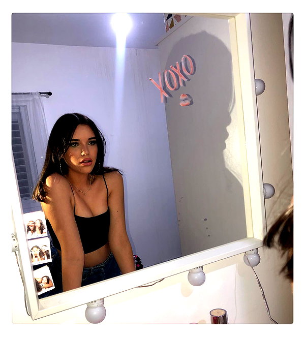 mikaleska_mikink instagram image archive image
