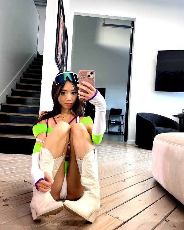 mimicakiez instagram image archive image