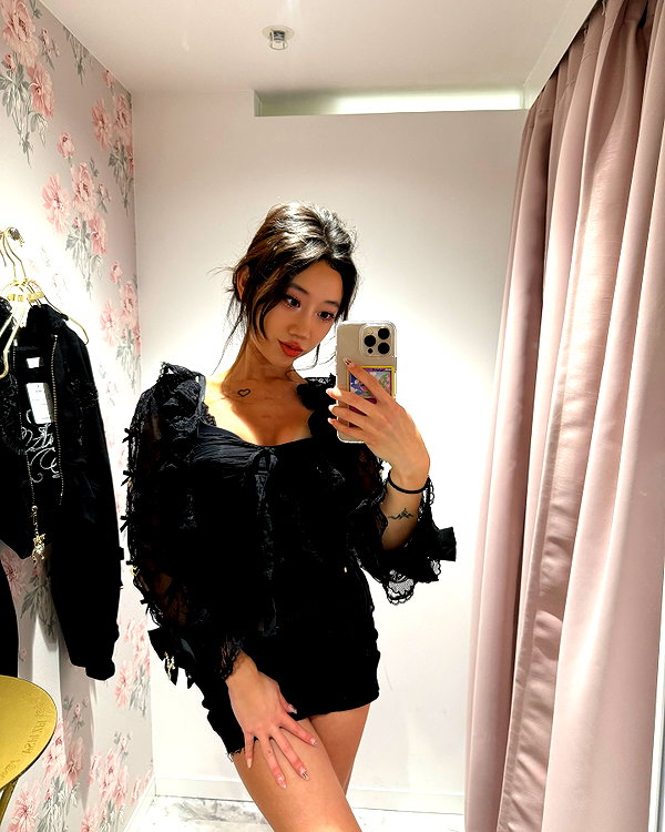 mimicakiez instagram image archive image