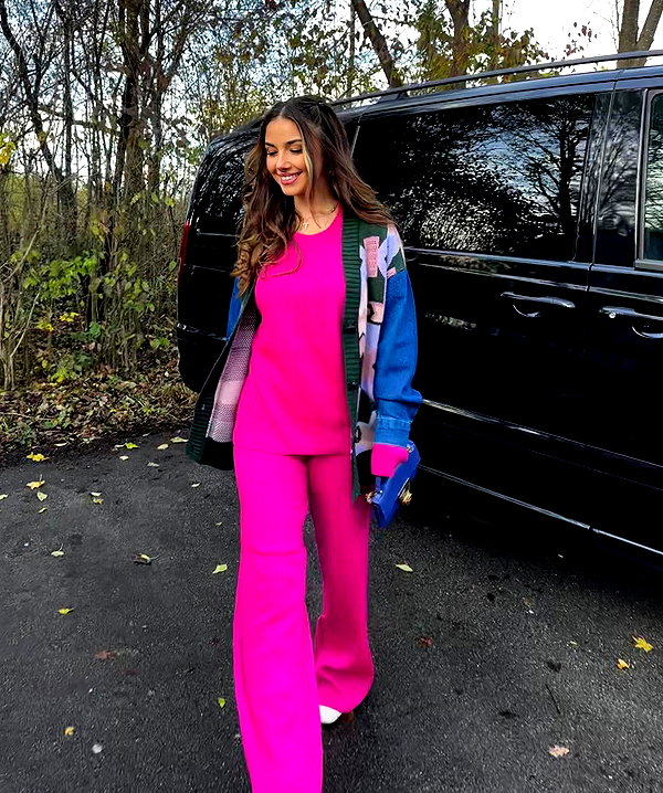 minicuta instagram image archive image