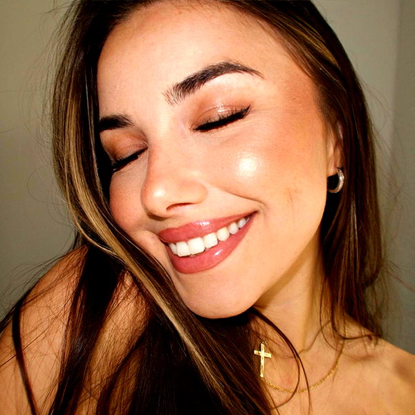 minicuta instagram image archive image