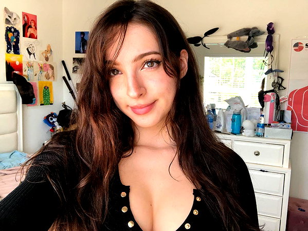 missbrisolo instagram image archive image