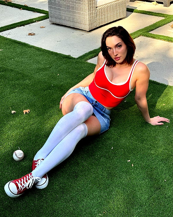 missbrisolo instagram image archive image