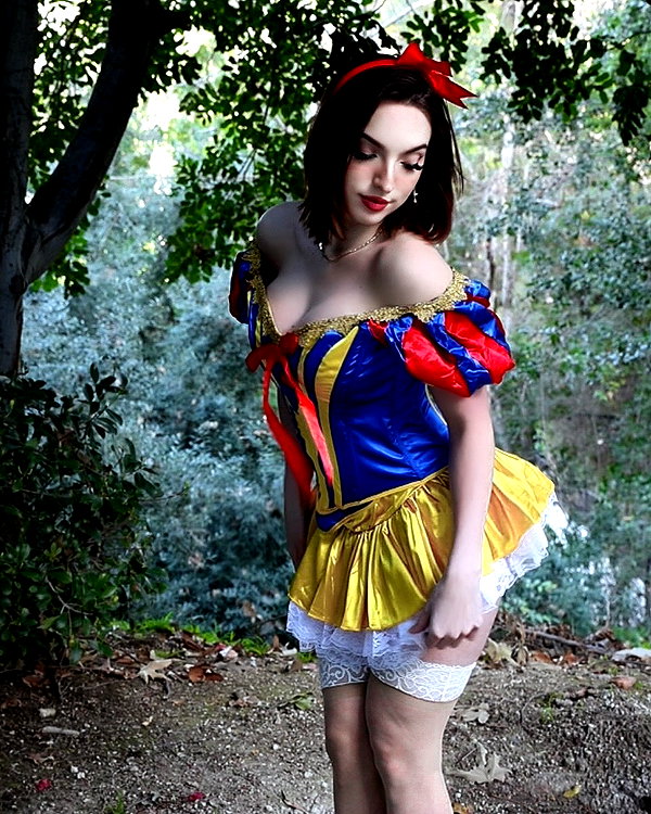 missbrisolo instagram image archive image