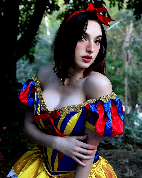 missbrisolo instagram image archive image