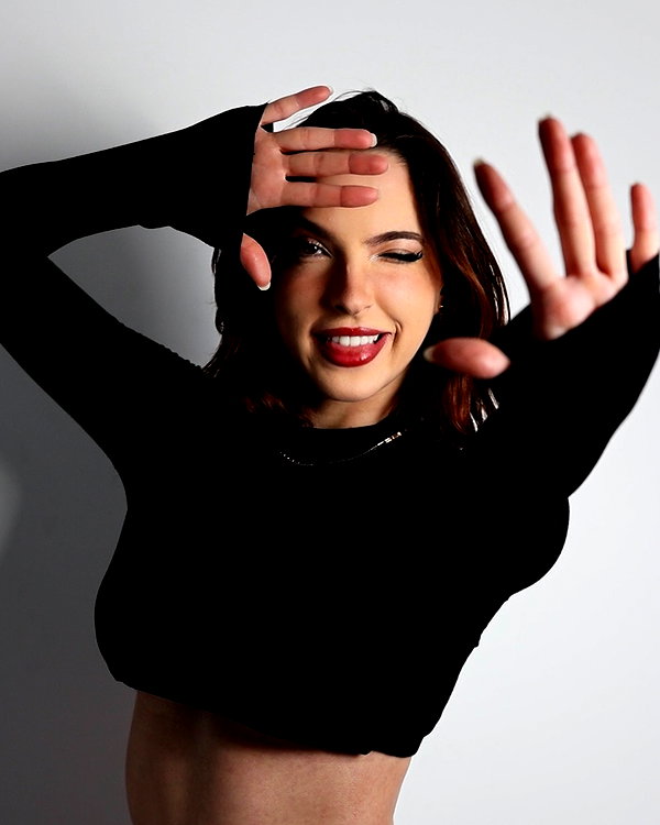 missbrisolo instagram image archive image
