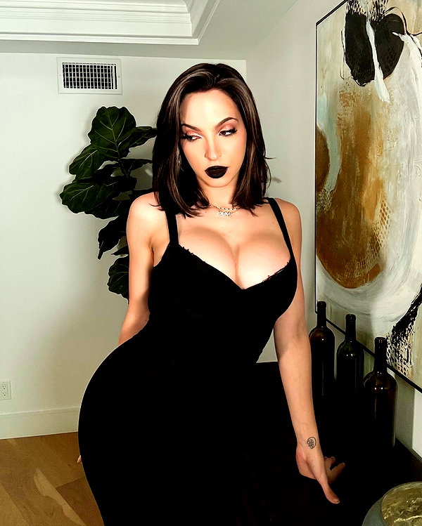 missbrisolo instagram image archive image