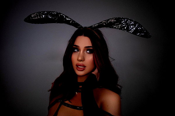 missy.ts instagram image archive image