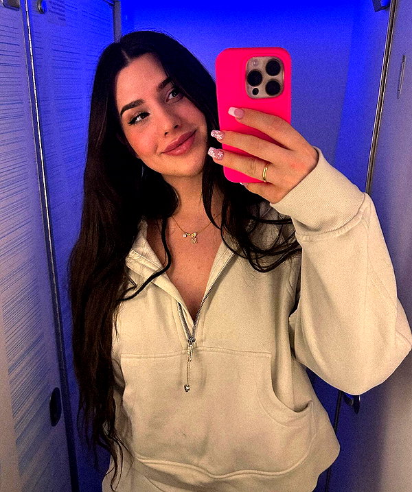 missy.ts instagram image archive image