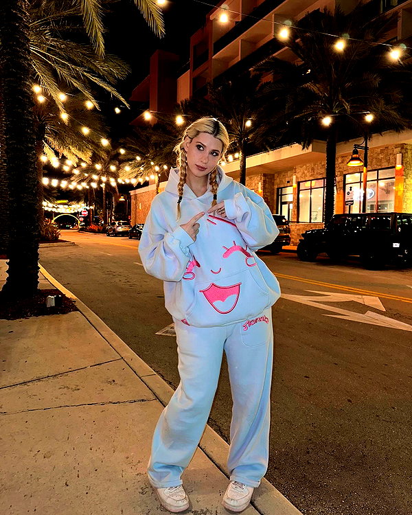 missy.ts instagram image archive image