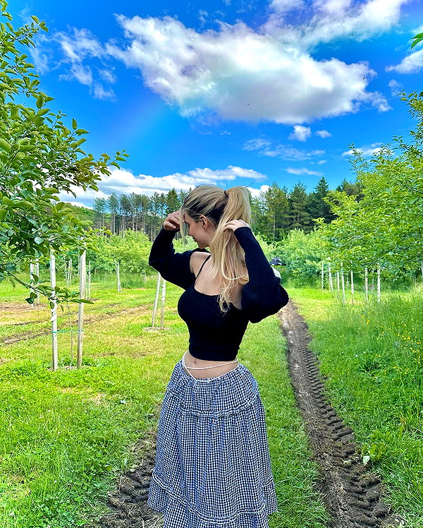 missy.ts instagram image archive image