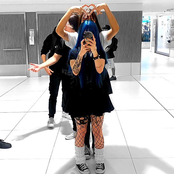 mittzaa_ instagram image archive image