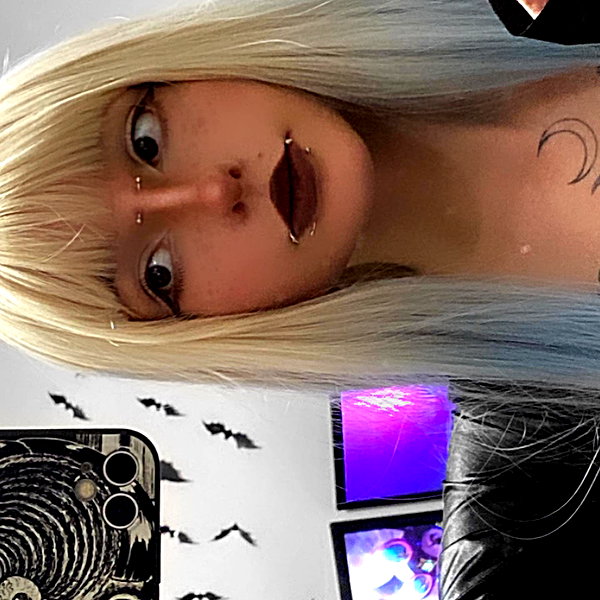 mittzaa_ instagram image archive image