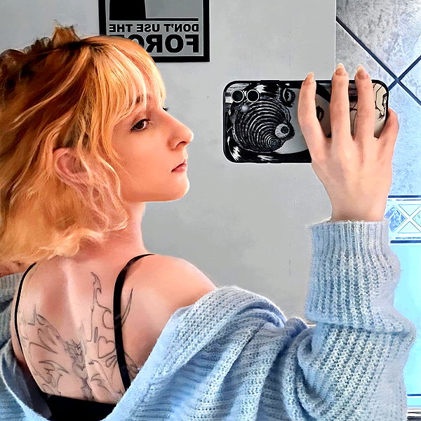 mittzaa_ instagram image archive image