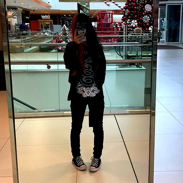 mittzaa_ instagram image archive image