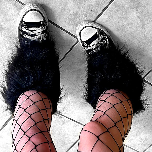 mittzaa_ instagram image archive image