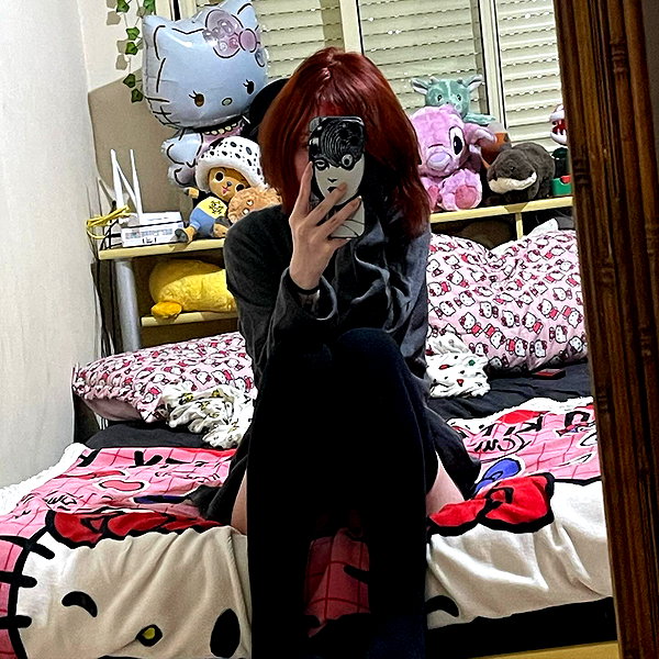 mittzaa_ instagram image archive image