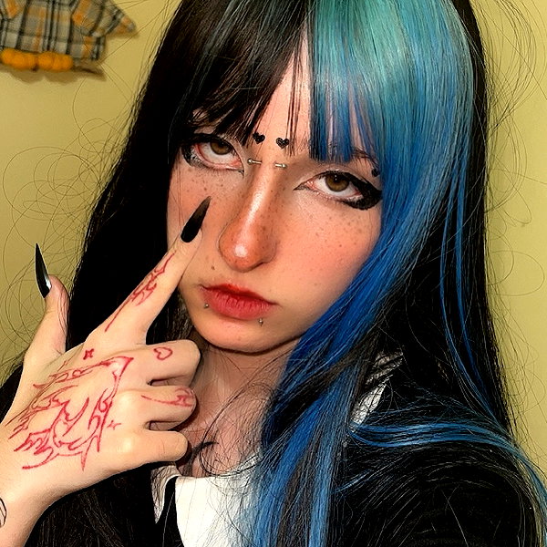 mittzaa_ instagram image archive image