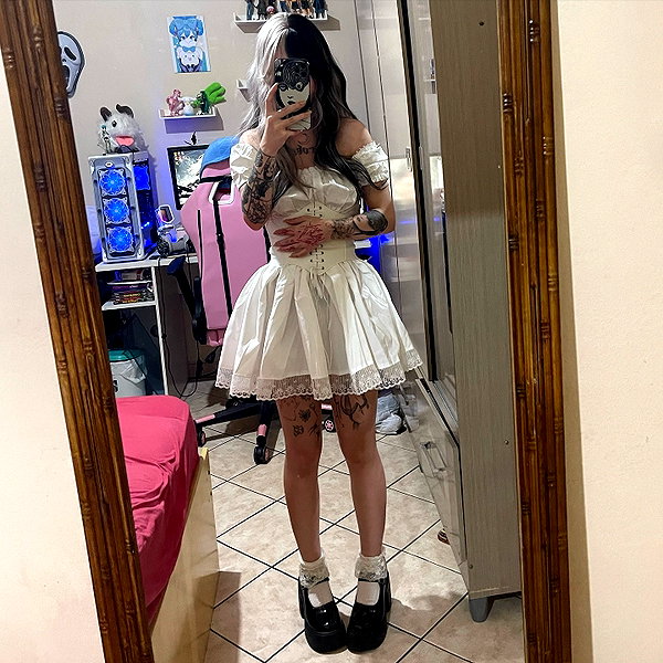 mittzaa_ instagram image archive image