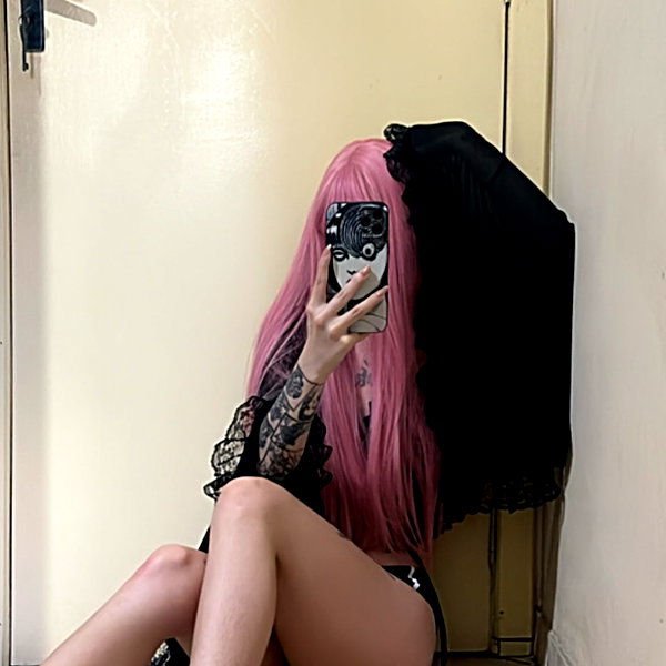 mittzaa_ instagram image archive image