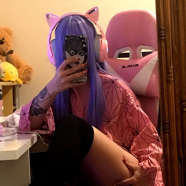 mityweee_ mityweee_ archive image