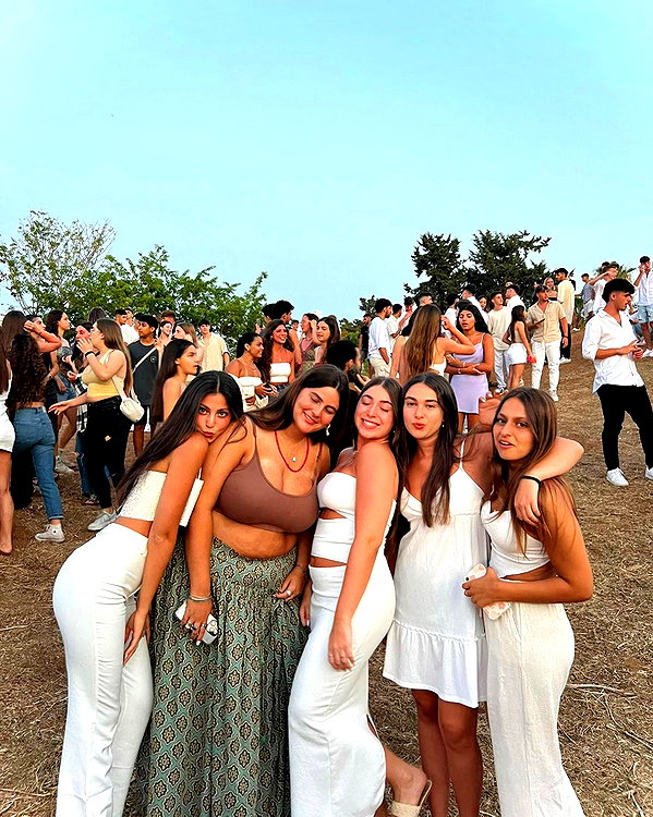 miya_sahar instagram image archive image