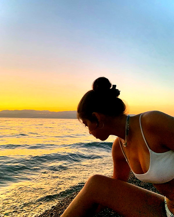 miya_sahar instagram image archive image