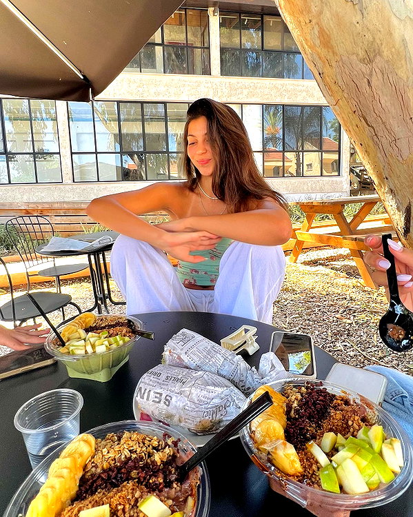 miya_sahar instagram image archive image