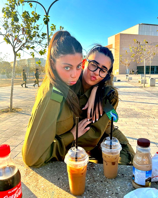 miya_sahar instagram image archive image