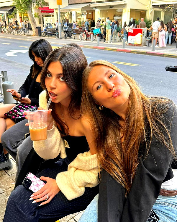 miya_sahar instagram image archive image