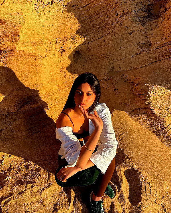 miya_sahar instagram image archive image